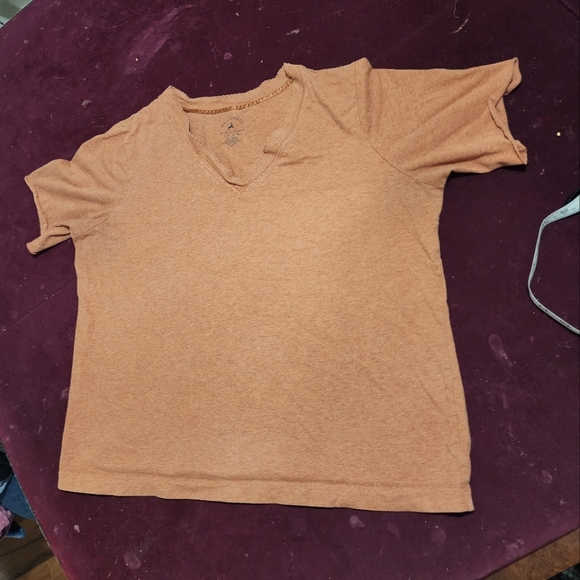 White Stag Tee Shirt 👕 - Picture 4 of 6